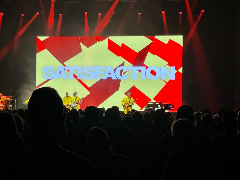 DEVO playing their cover of “Satisfaction” by The Rolling Stones at the Anthem in Washington, DC. 
