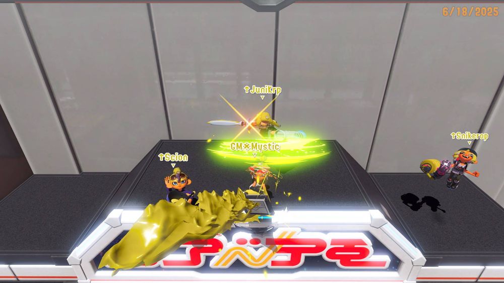 Upcurrent + Mystic on Robo ROM-en (above shot on the top right uninkable only accessible from spawn)

Left to right
Scion waving
Mystic sloshing with dread wringer
Juni about to kill Mystic with a decav
Sniker jumping with heavy and "booyahing"