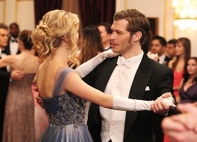 klaroline the vampire diaries (if you ask ME they're bi4bi)