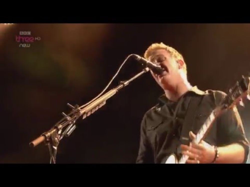 Queens of the Stone Age - Burn the Witch - Live Reading Festival 2014