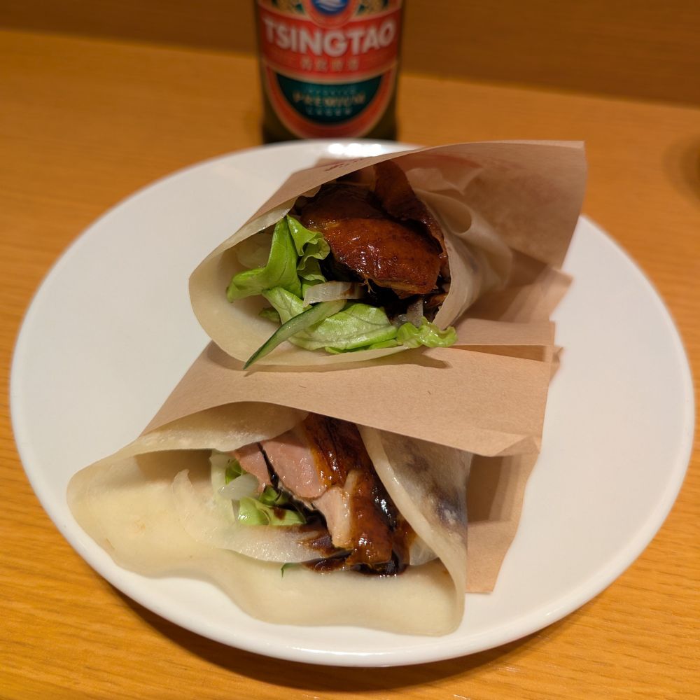 中華街のお手軽な北京ダック。いつかちゃんとした北京ダックを食べたい。一人では難しいので誰かと行きたいと思いながらずっとできずにいる。