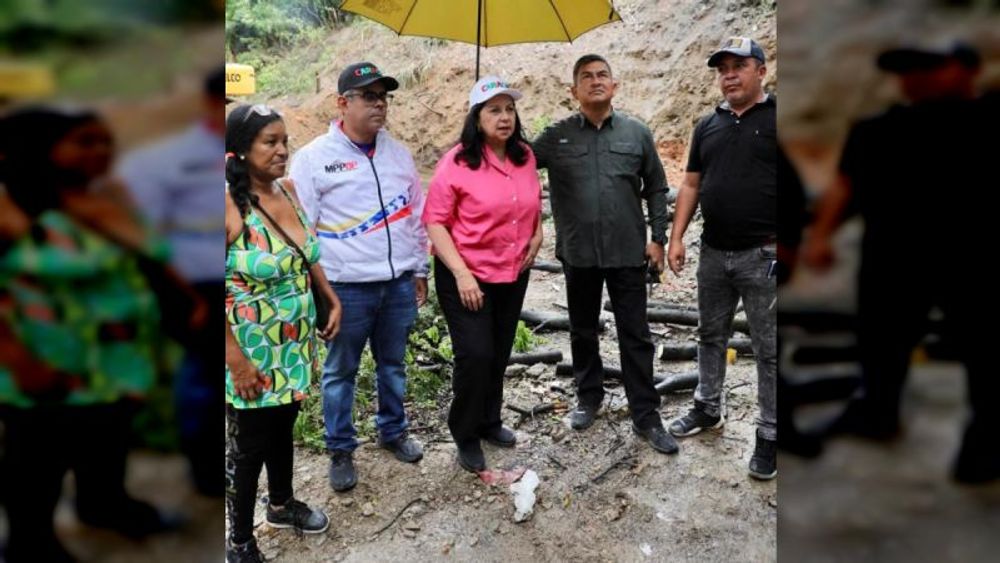 Alcaldesa Meléndez inspecciona trabajos de construcción de la parroquia 23 de Enero