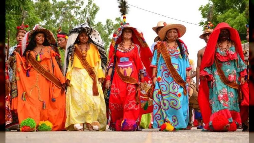 Pueblo venezolano marcha este 12-O desde la perspectiva descolonial e intercultural