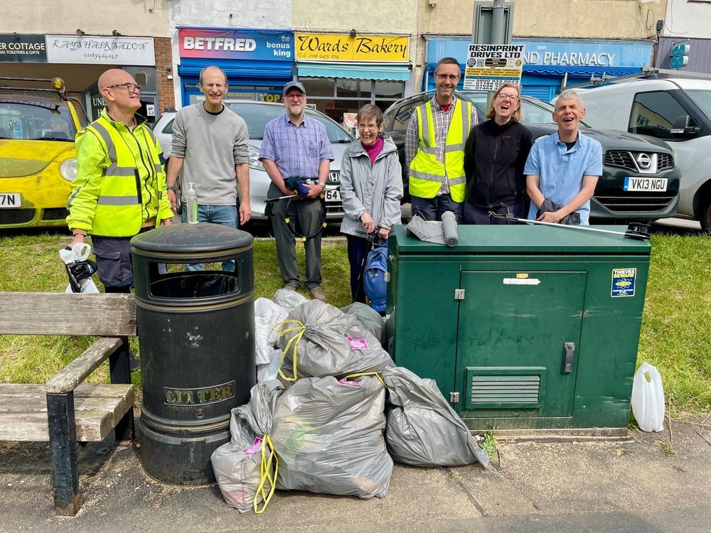 Older contingent of Keep Caversham Tidy