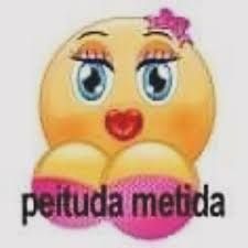 emoji da peituda metida, uma mulher com dois peitões e metida