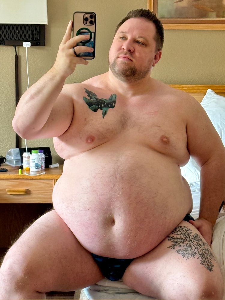 A mirror selfie of yours truly 