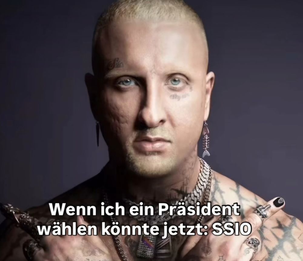 Bild von SSIOs Albumcover.

Unterhalb des Bildes befindet sich ein Text mit der Aufschrift "Wenn ich ein Präsident wählen könnte jetzt: SSIO".