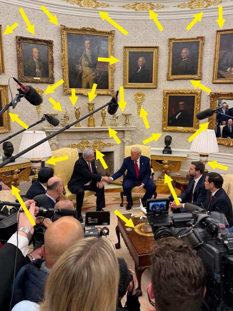 Oval Office photo with arrows pointing out a cluttered frenzy of rococo embellishments and golden decor additions embodying Trumps tackiness. 