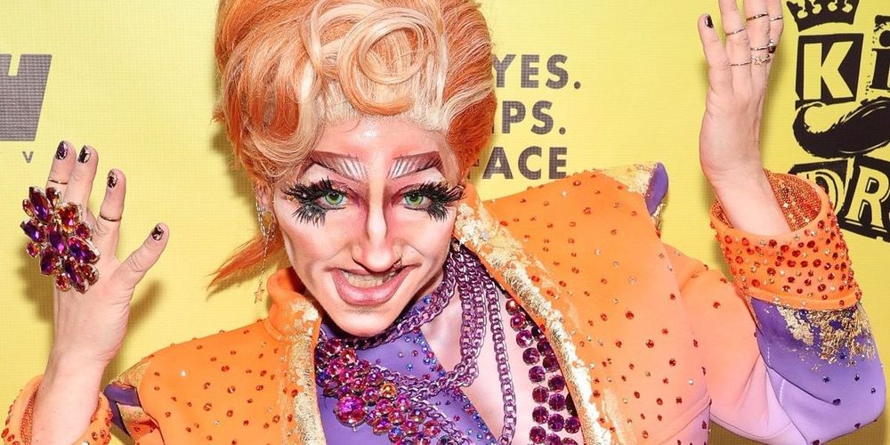 Which 'Drag Race' icon is the drag mother of 'King of Drag' star Henlo Bullfrog?​