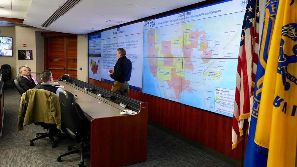 HHS Principal Deputy Assistant Secretary for Preparedness and Response John Knox participates in briefing in the HHS Secretary's Operations Center prior to the President's address to the joint session of Congress.