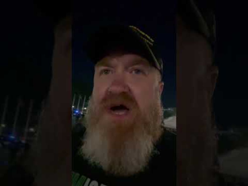 Park Police showed up at 5 AM abruptly with three large dump trucks and a group of people.