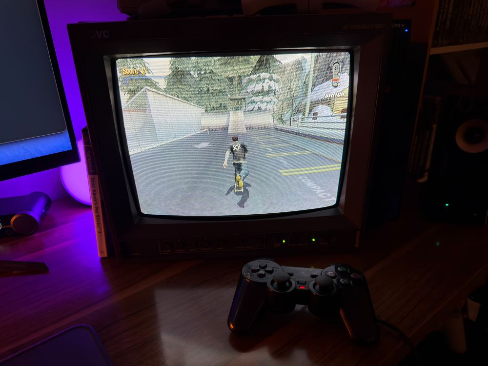 Tony Hawk's Pro Skater 3 running on a PS2 connected to a CRT.