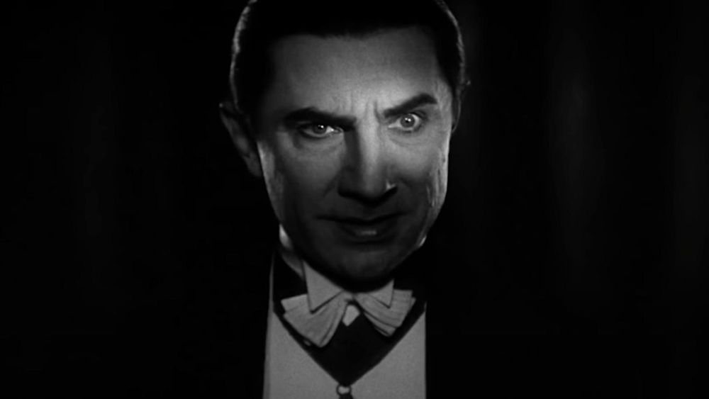 Bela Lugosi in Dracula.