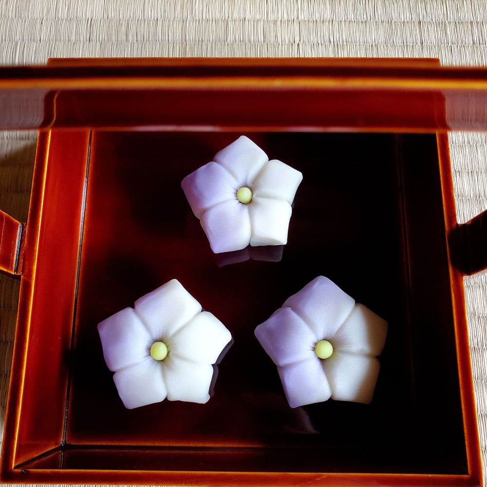 Sweets in the shape of bellflower. In the lunar calendar this time of year marks the transition to autumn and so many sweets begin taking their inspiration from fall.