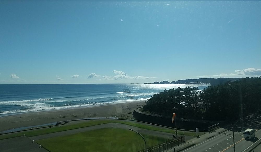 サーフィンもお盛ん