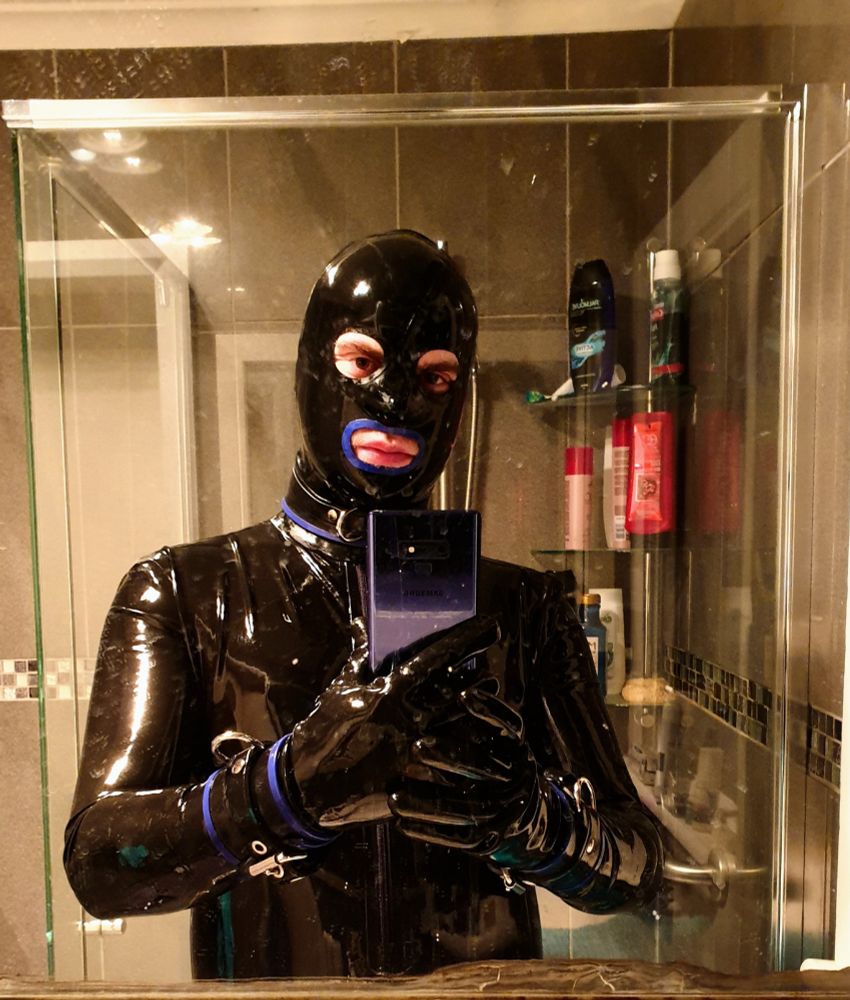 I'm a rubber gimp! (2019)