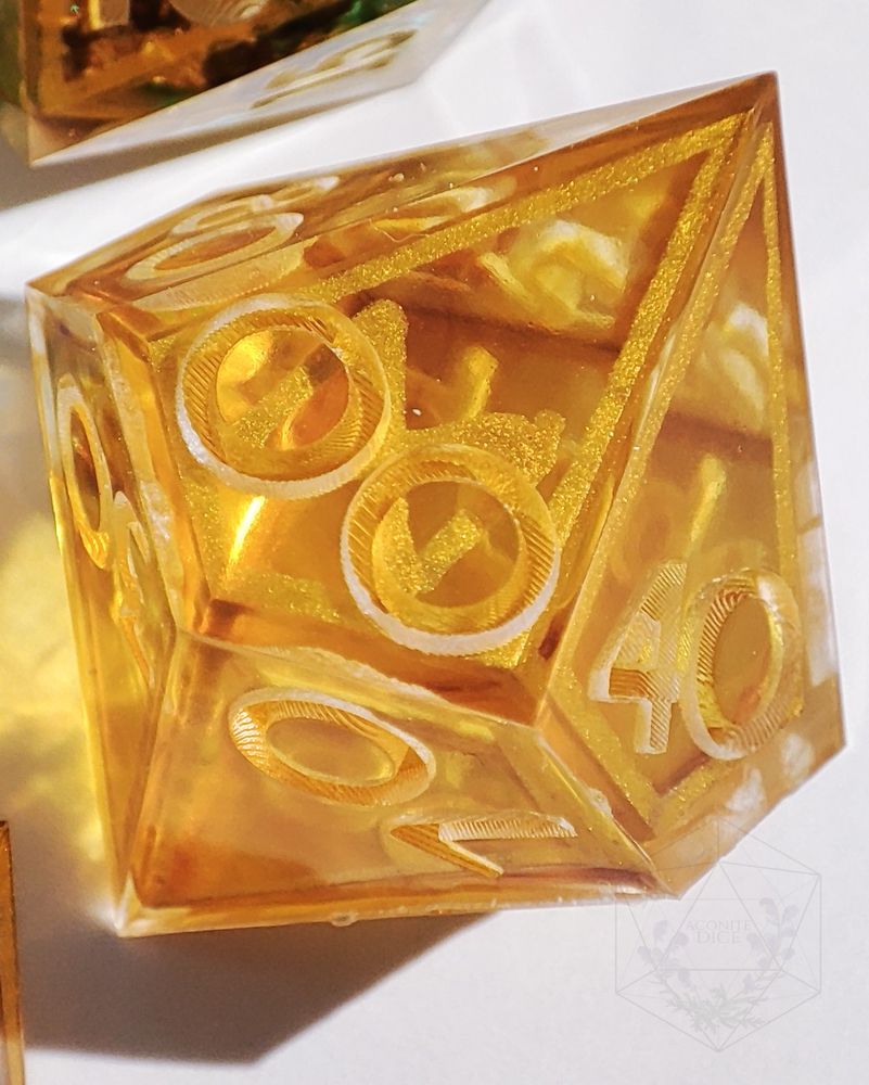 Gold d00