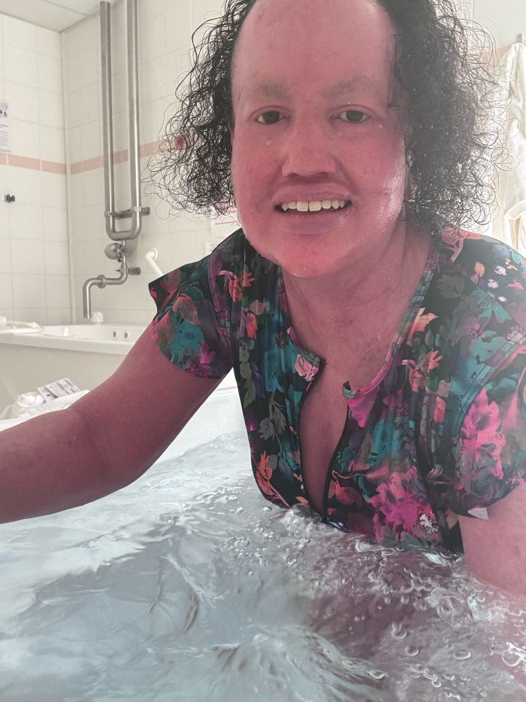 Carly in the spa at Avène 