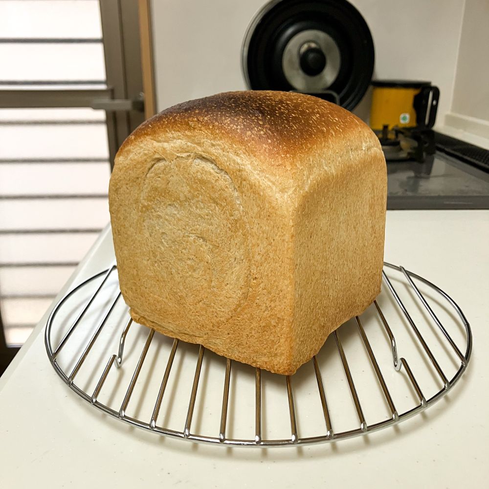 全粒粉食パン焼けたわよー！！