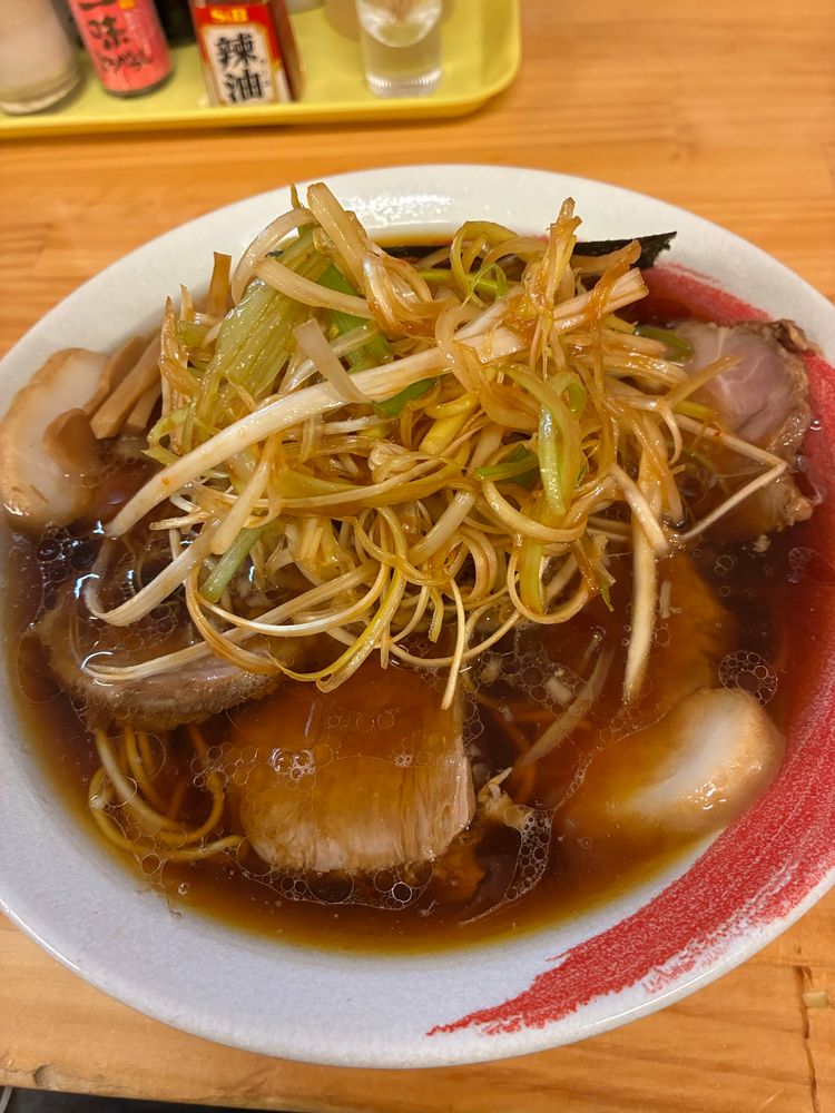 醤油ラーメンです