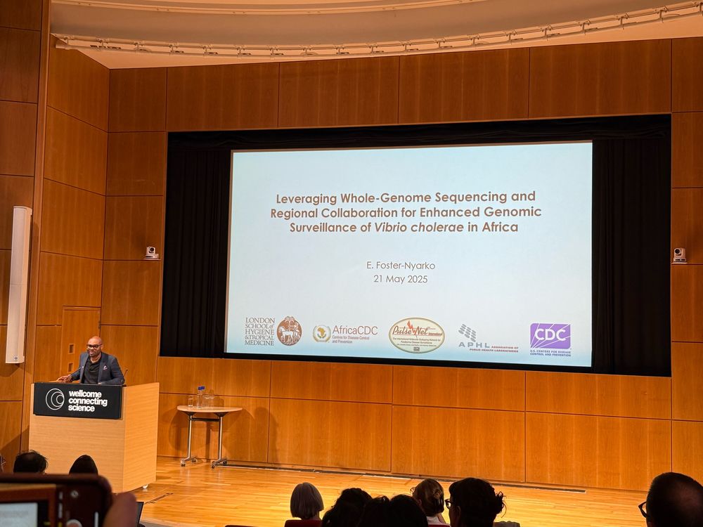 Ebenezer Foster-Nyarko presenting his introductory slide on cholera genomics at the ABPHM 2025 conference