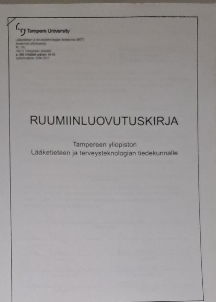 Kansilehti ruumiinluovutuskirjasta Tampereen yliopiston lääketieteelliselle tdk:lle.