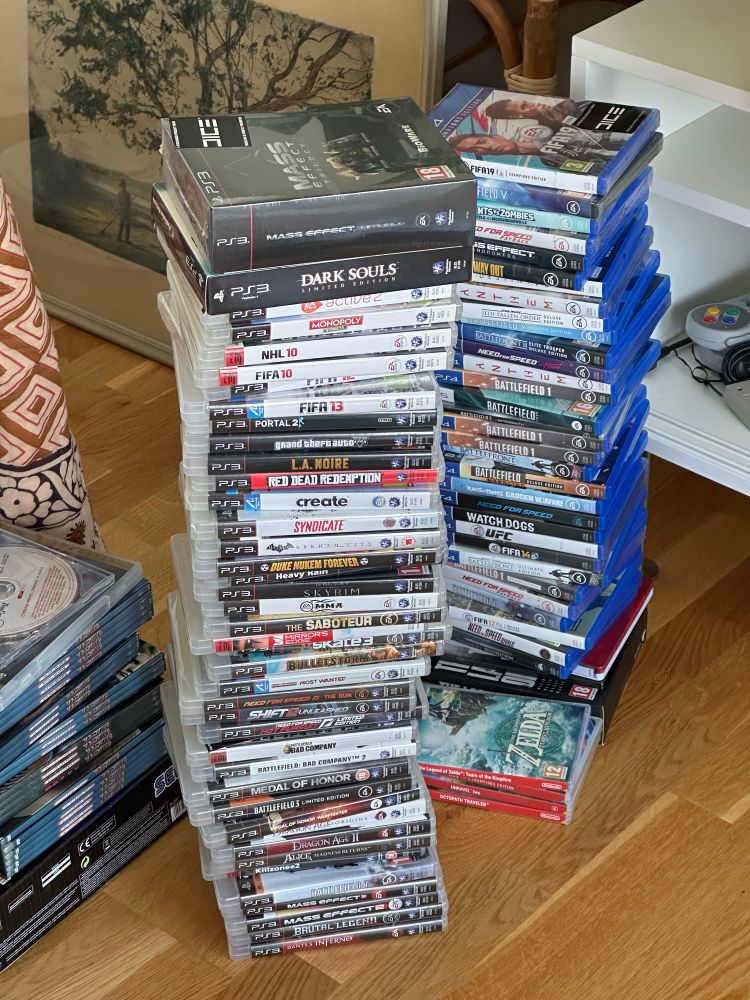 Piles of video games