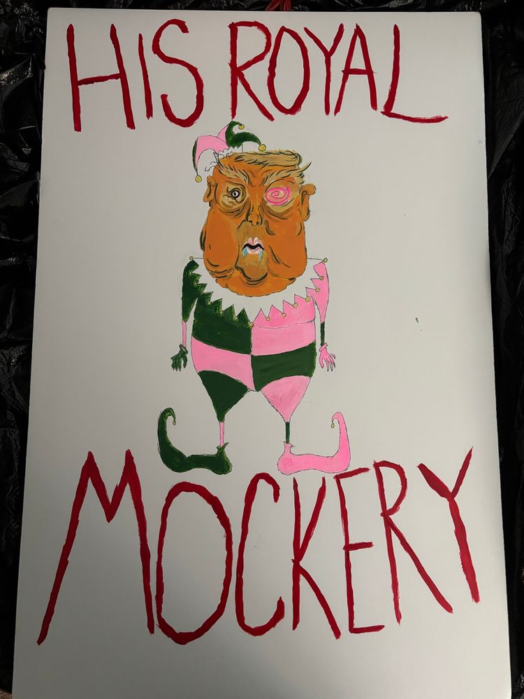 Besides the usual comparison to a clown or an idiot, I remembered that one photo of him just standing in Mar-a-lago. High pants, painted face, disheveled hair - reminded me of a police line up or an Addams Family character.