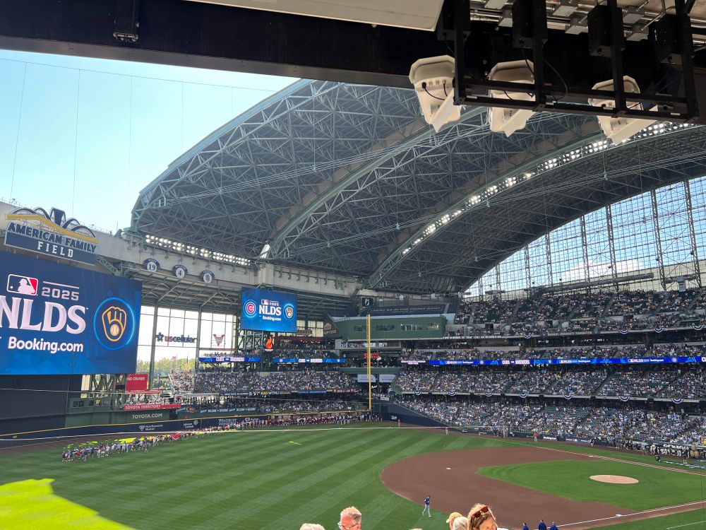 Brewers vs Cubs NLDS Game 1 American Family Field 