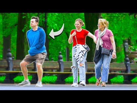 FUNNY Fart Prank in Central Park! Kicking Away My Farts!