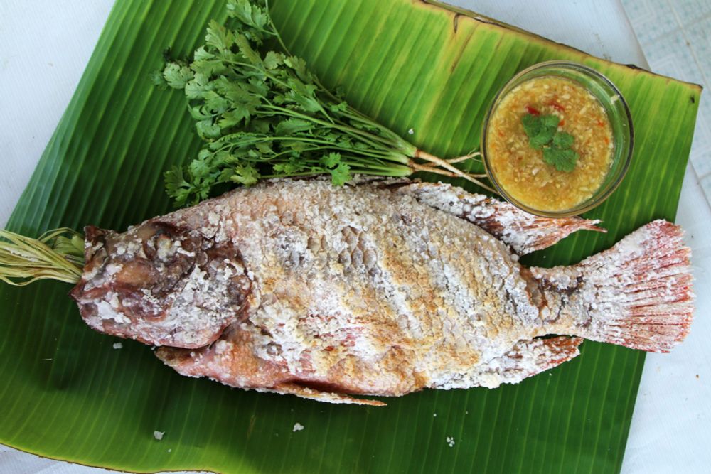 Authentic Thai Grilled Fish Recipe (Pla Pao ปลาเผา)