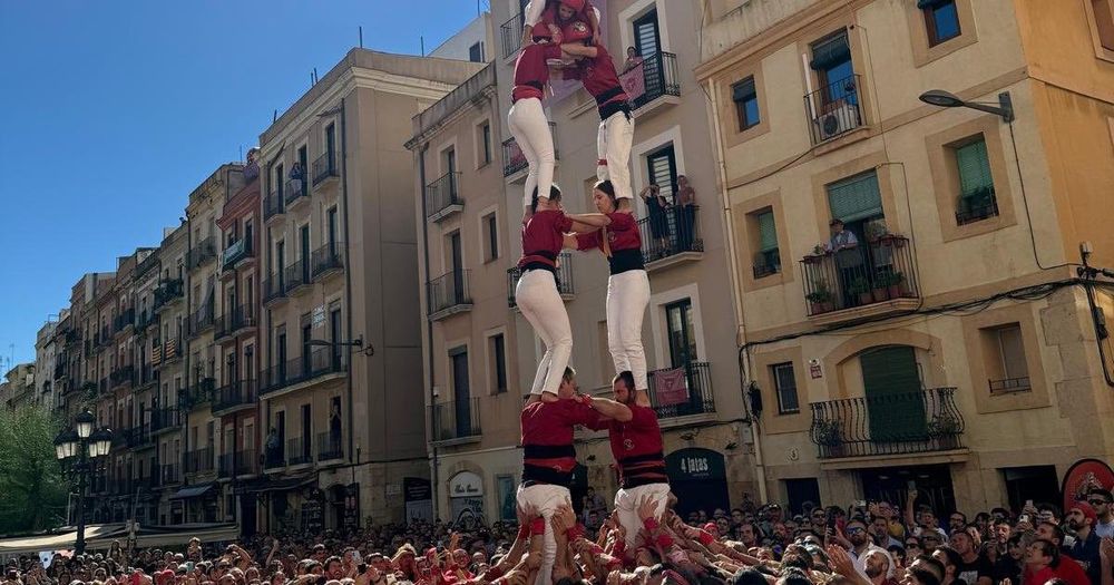 Els castellers d'Andorra participen a la Diada Castellera internacional