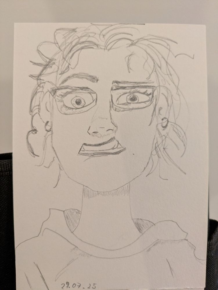 Versuch einer Bleistift Zeichnung einer Frau.