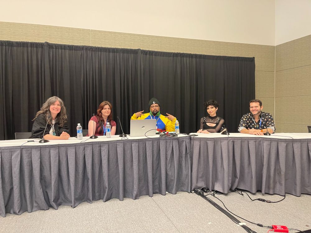 A group shot of the panelists, pre-panel :) 