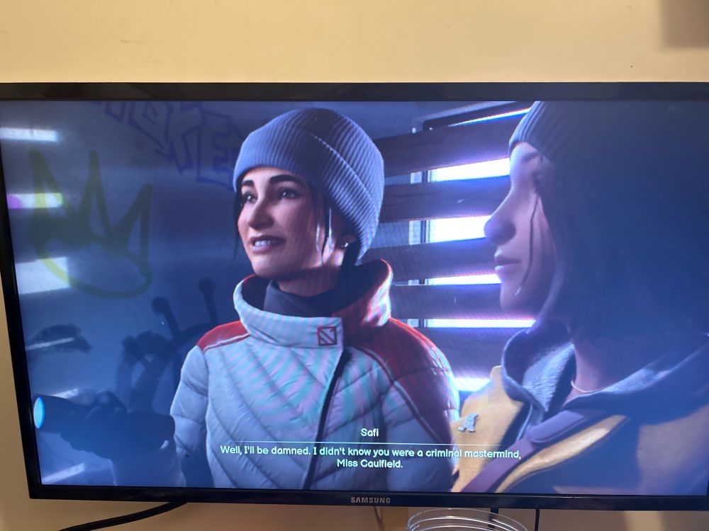 Life is strange: double exposure