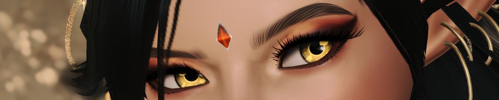 Izanyhi's Eyes
Both her eyes are a bright gold.