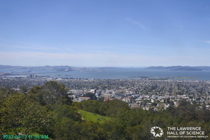 A webcam view from the Lawrence Hall of Science in the Berkely Hills showing a magnificent panoramic view of the San Francisco Bay Area