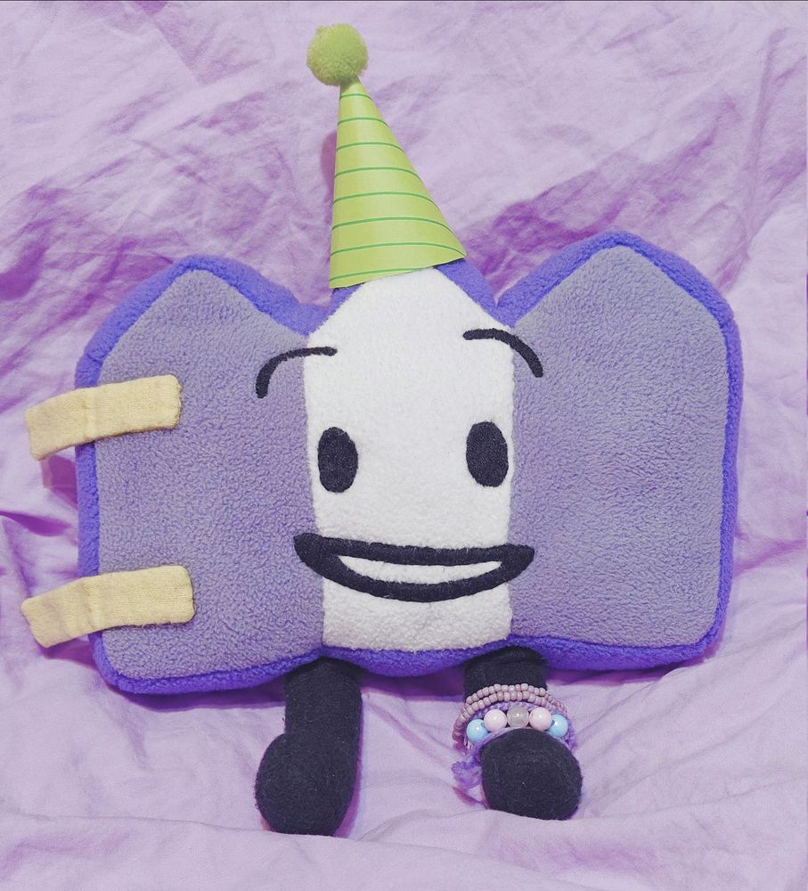 Gaty plush wearing a birthday hat. Happy birthday!!