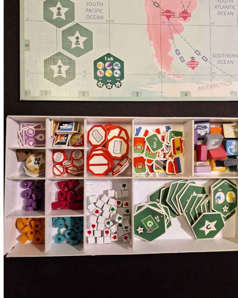 Atlas Explore the World close up punchouts