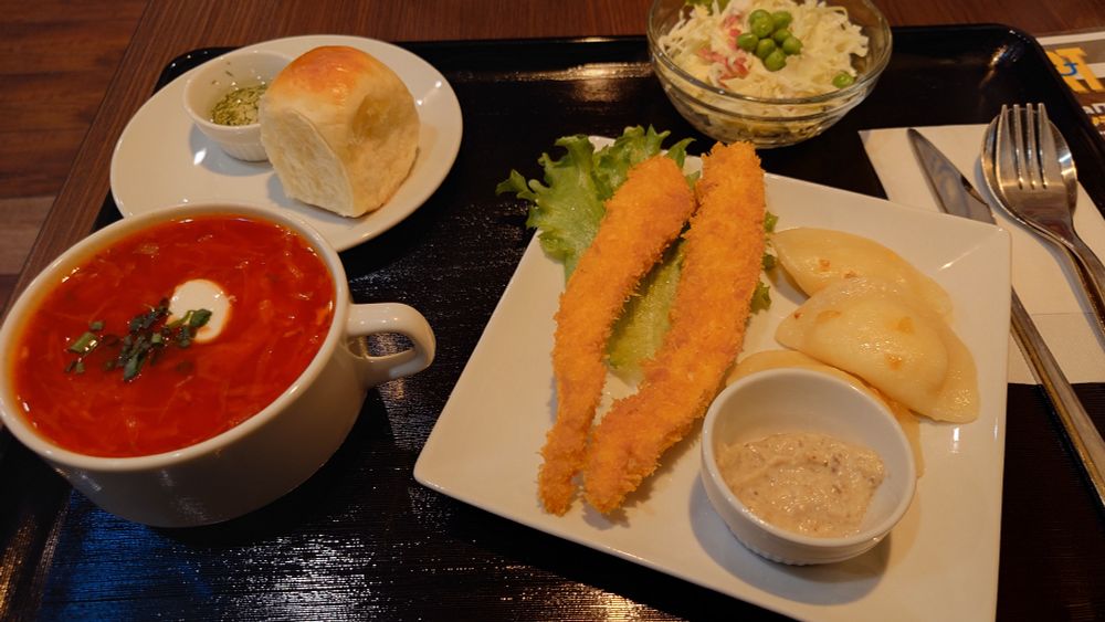 ウクライナ料理のランチ
