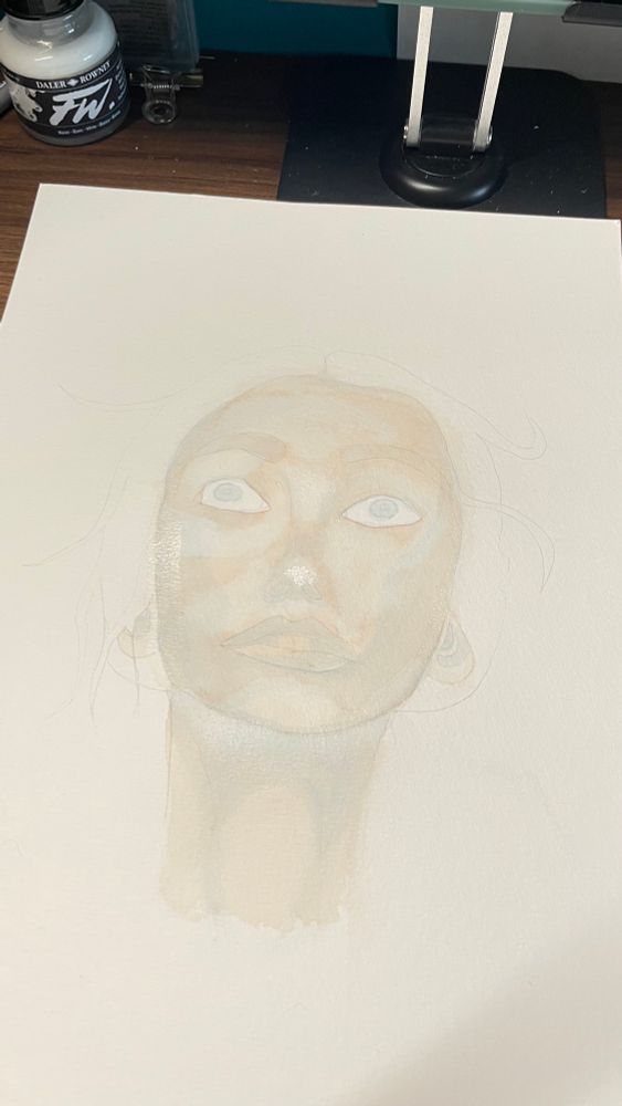 Même portrait que le précédent mais avec une couche de beige / pêche posée sur la totalité du visage et du cou