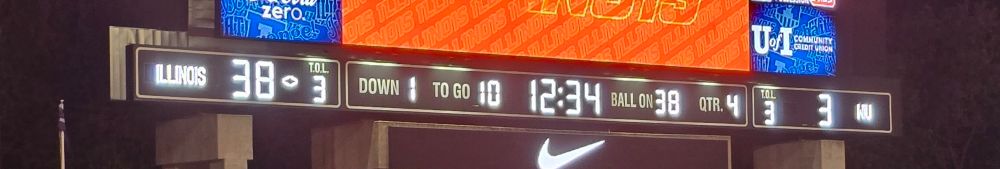 The scoreboard from the WIU @ ILL game, at 12:34 remaining in the 4th quarter