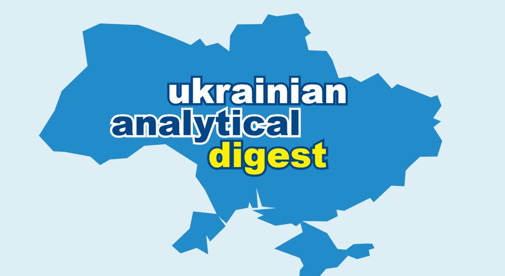 Coverausschnitt des Ukrainian Analytical Digest: Ukraine-Kontur in den Farben der Nationalflagge