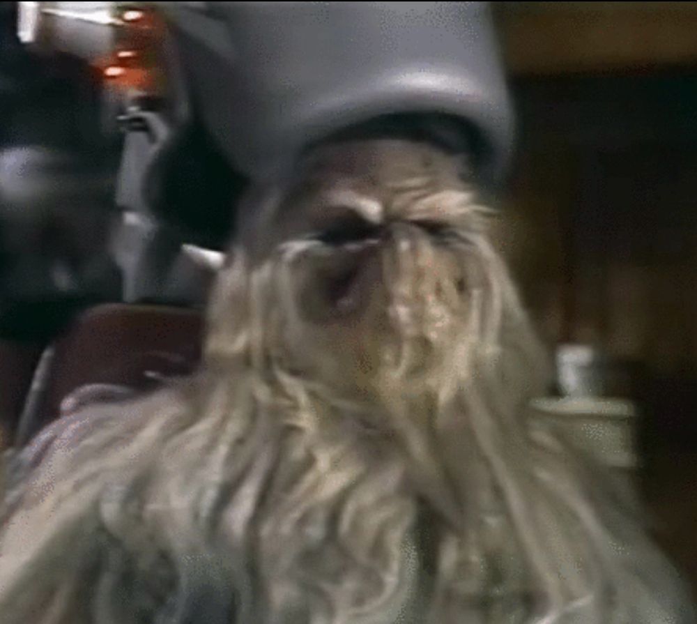 Itchy watching space porn in the Star Wars Holiday Special. 
