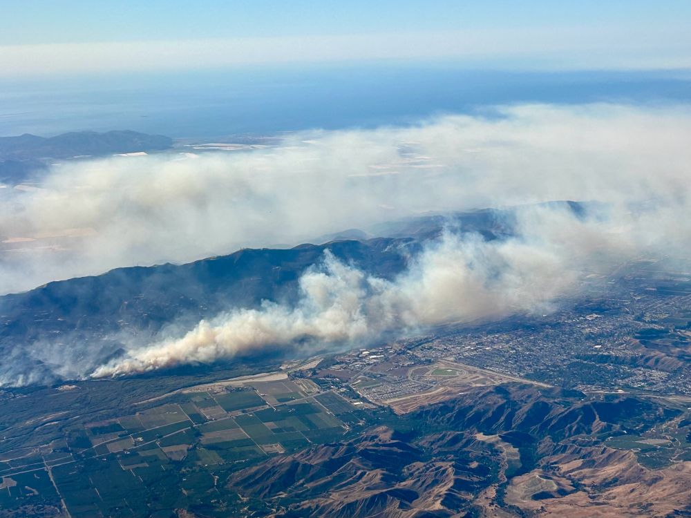 Aerial photo of the Mountain Fire
