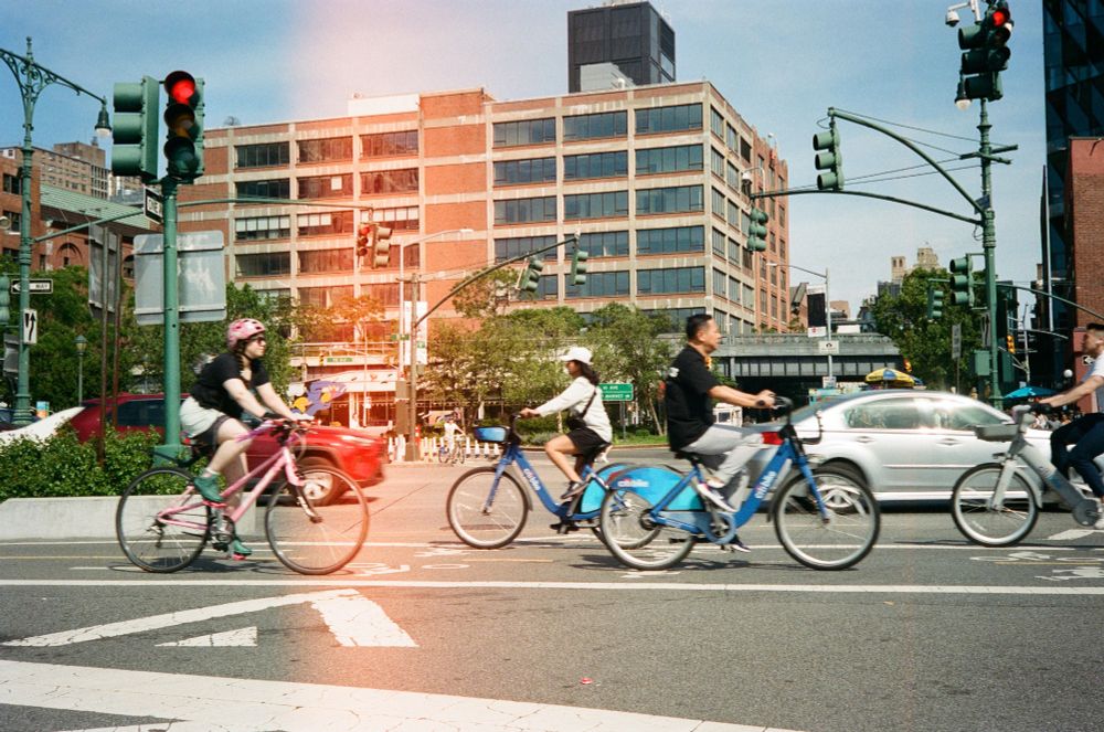 bicyclists in nyc 