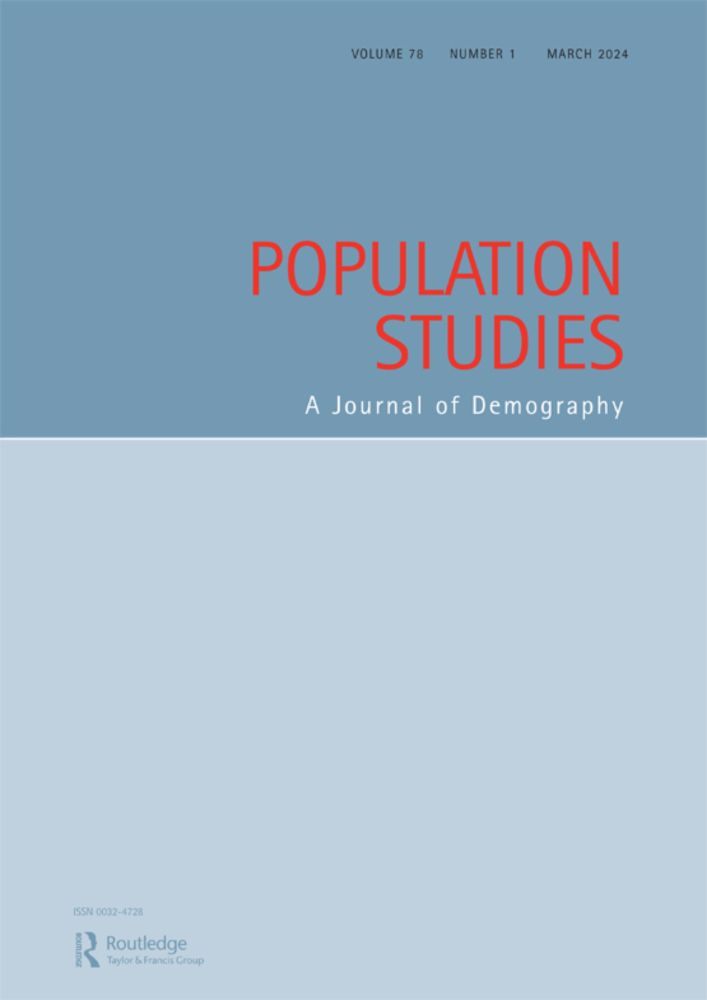 When do mothers bury a child? Heterogeneity in the maternal age at offspring loss