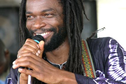 Beautiful Nubia with his words of wisdom buried i his lyrics.