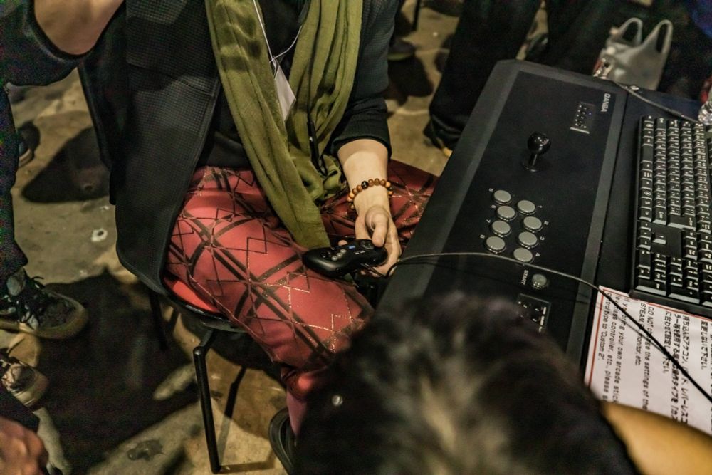 8BitDo M30.