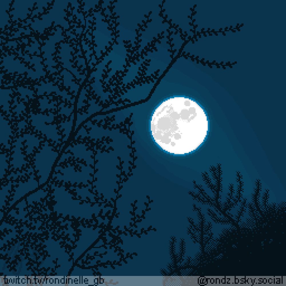 Pixel art de uma paisagem de lua cheia. O céu com tons azuis escuros clareados por uma lua cheia branca brilhante. Numa perspectiva mais próxima, alguns galhos de árvores tingidos de preto pelas sombras geradas pela luz da luz completam a imagem.